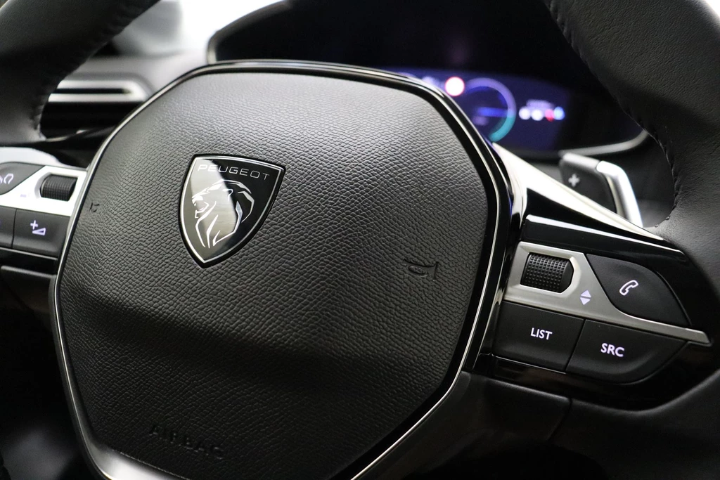Peugeot 208 – foto 19