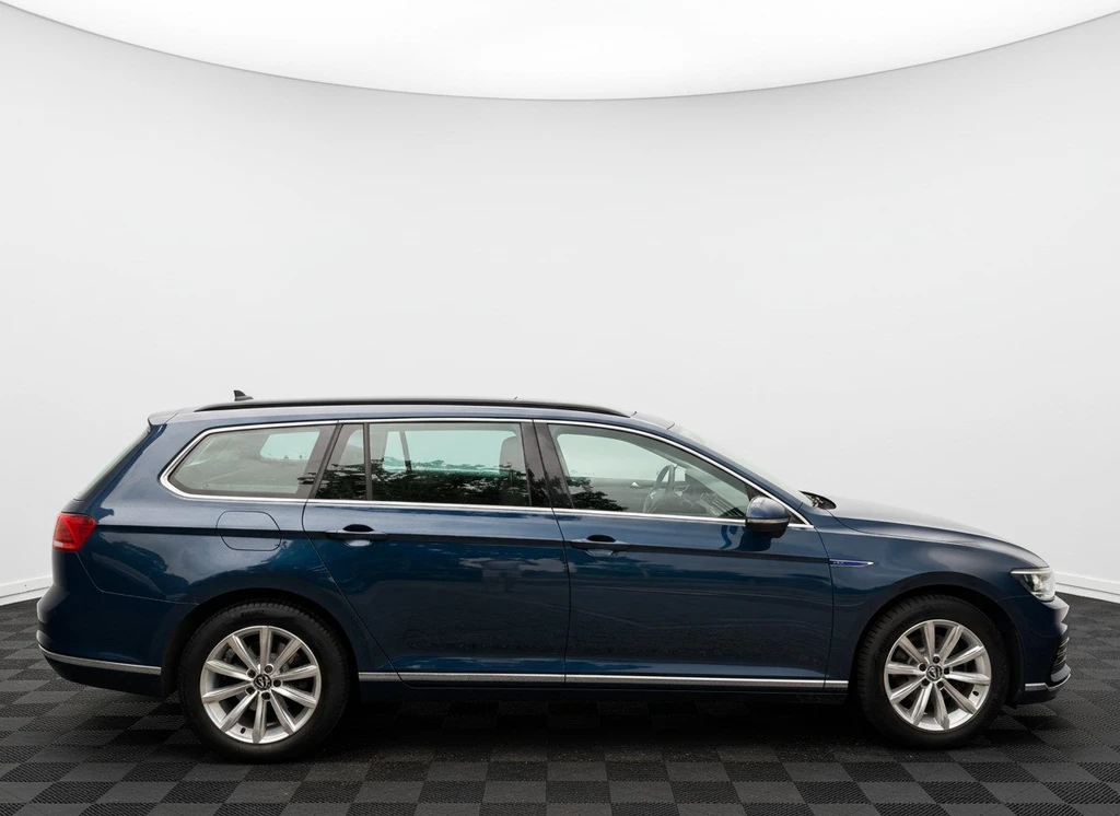 Volkswagen Passat – foto 9