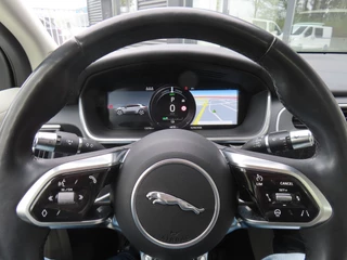 Jaguar I-PACE – thumbnail 16