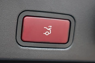 Mercedes-Benz SL – thumbnail 38