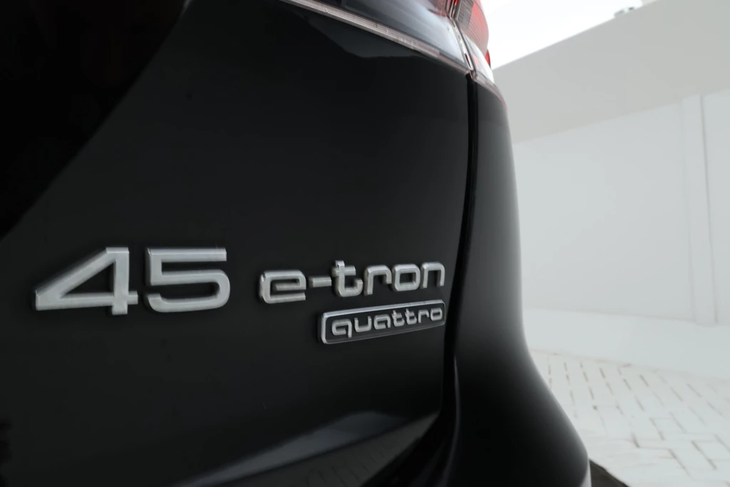 Audi Q4 e-tron – foto 11