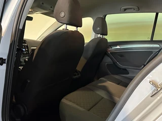 Volkswagen Golf – thumbnail 43