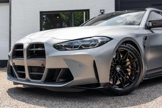 BMW M3 – thumbnail 2