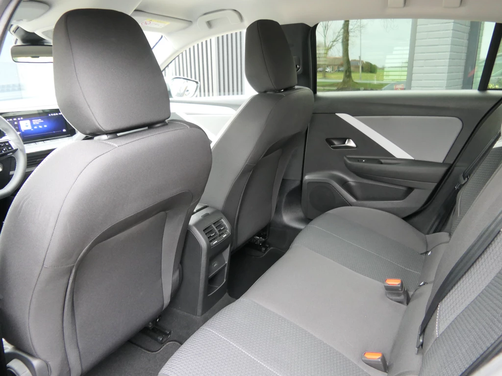 Opel Astra – foto 15