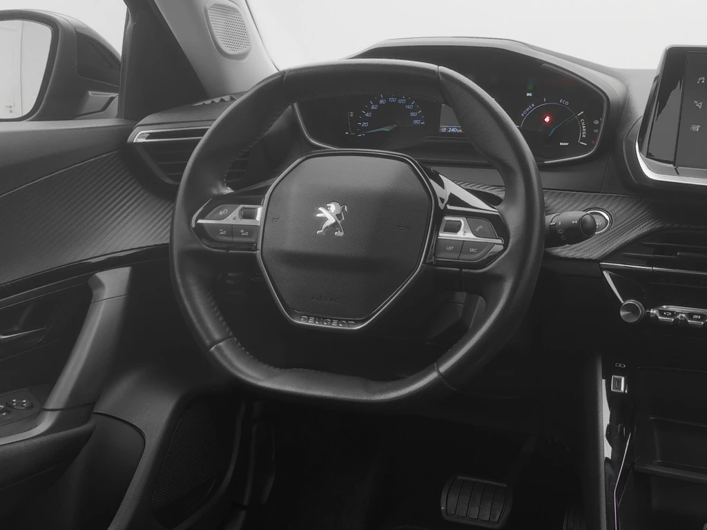 Peugeot e-2008 – foto 25