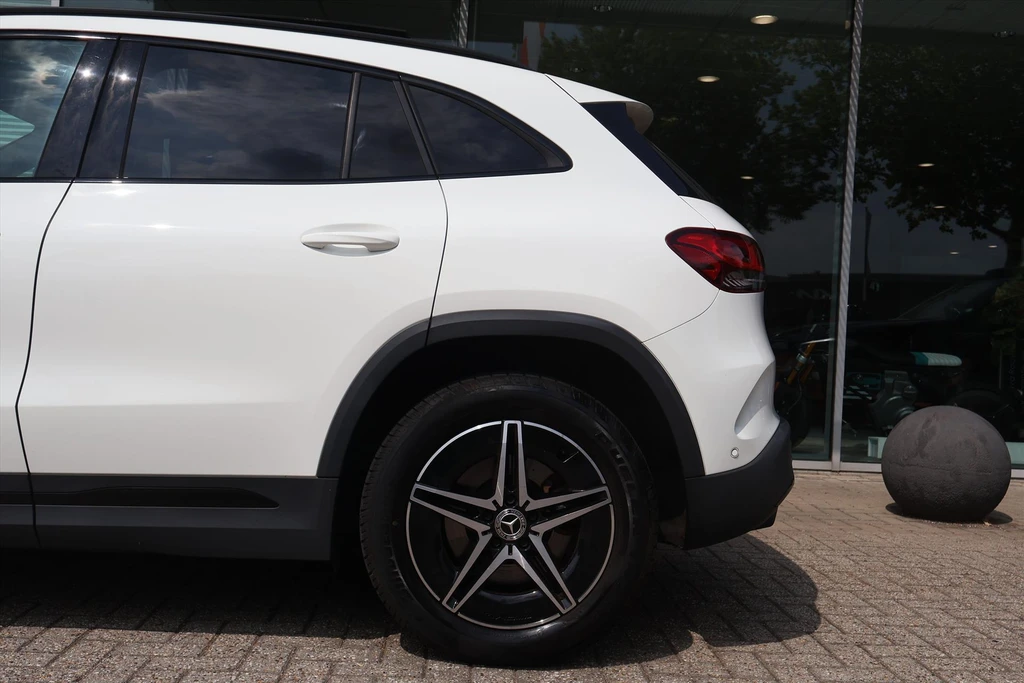 Mercedes-Benz EQA – foto 17