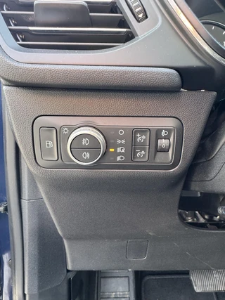 Ford Kuga – thumbnail 15