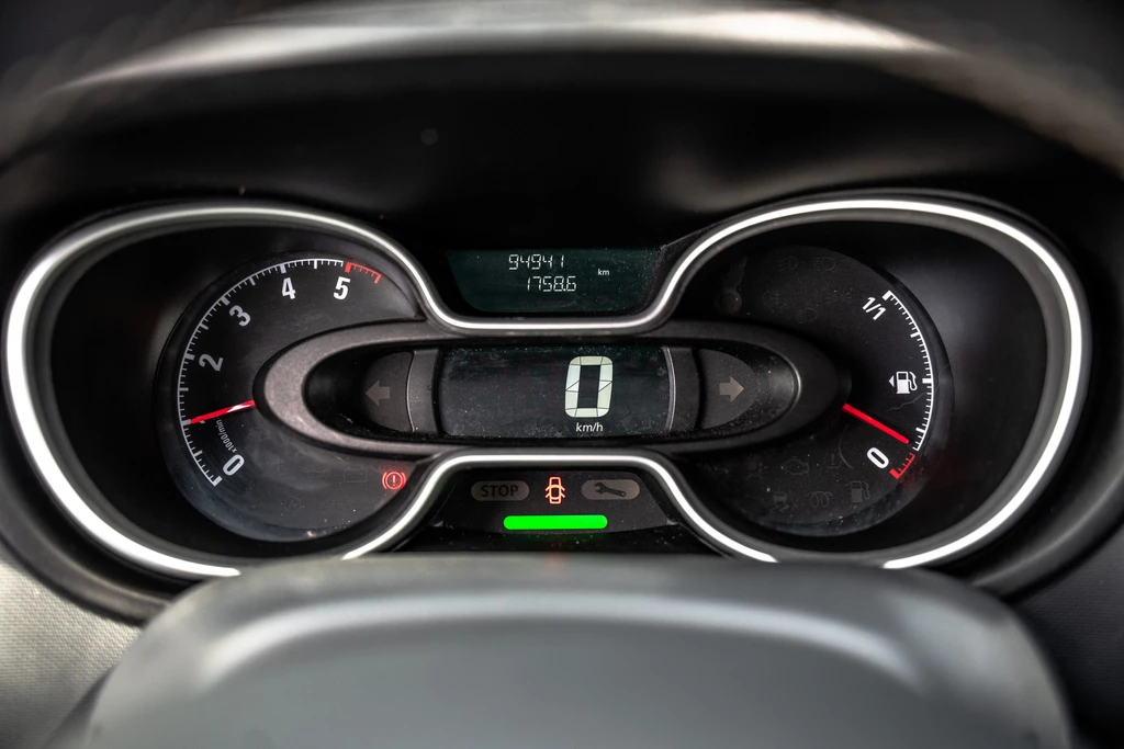 Opel Vivaro – foto 15