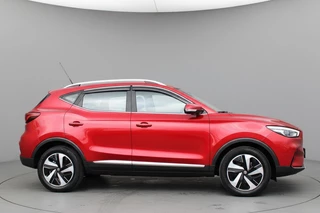 MG ZS EV – thumbnail 8