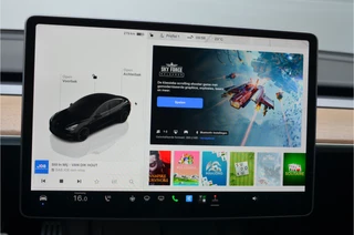 Tesla Model 3 – thumbnail 26