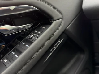 Land Rover Range Rover Evoque – thumbnail 20