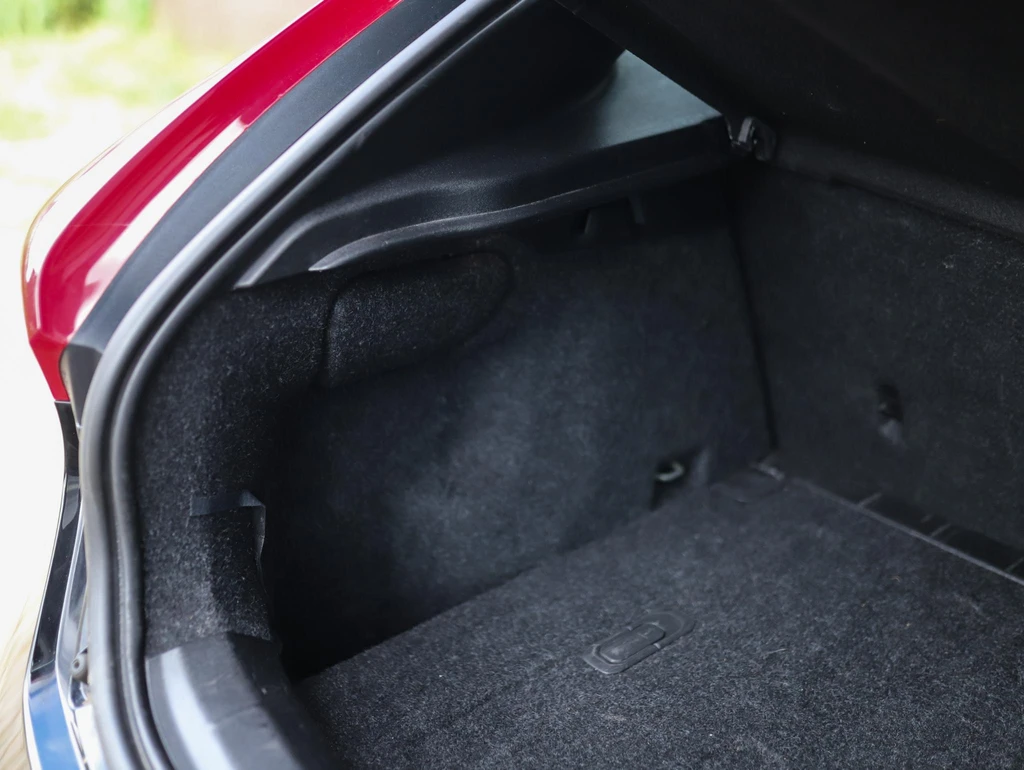 Volvo V40 – foto 22