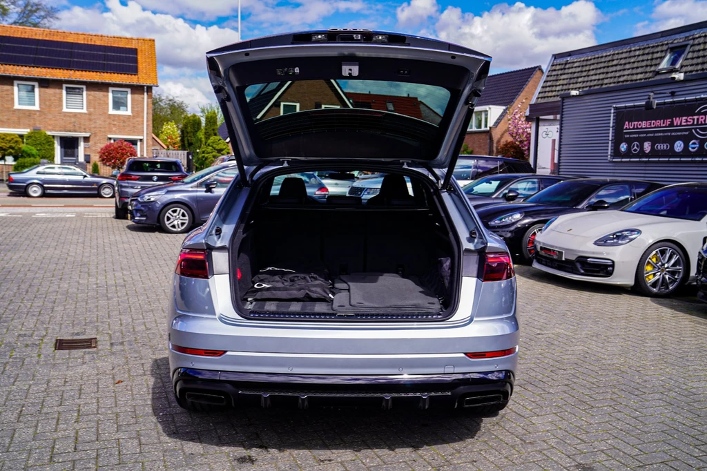 Audi Q8 – foto 15