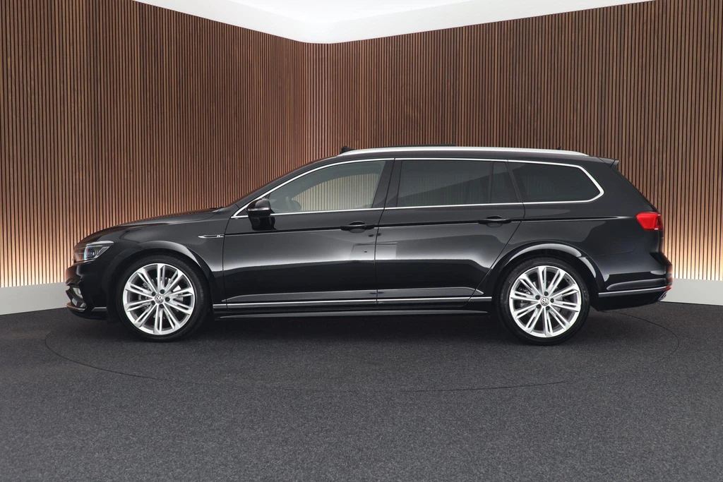 Volkswagen Passat – foto 2