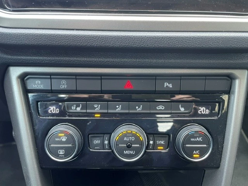 Volkswagen T-Roc – foto 16