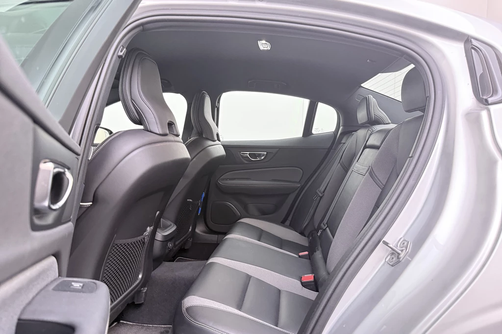 Volvo S60 – foto 12