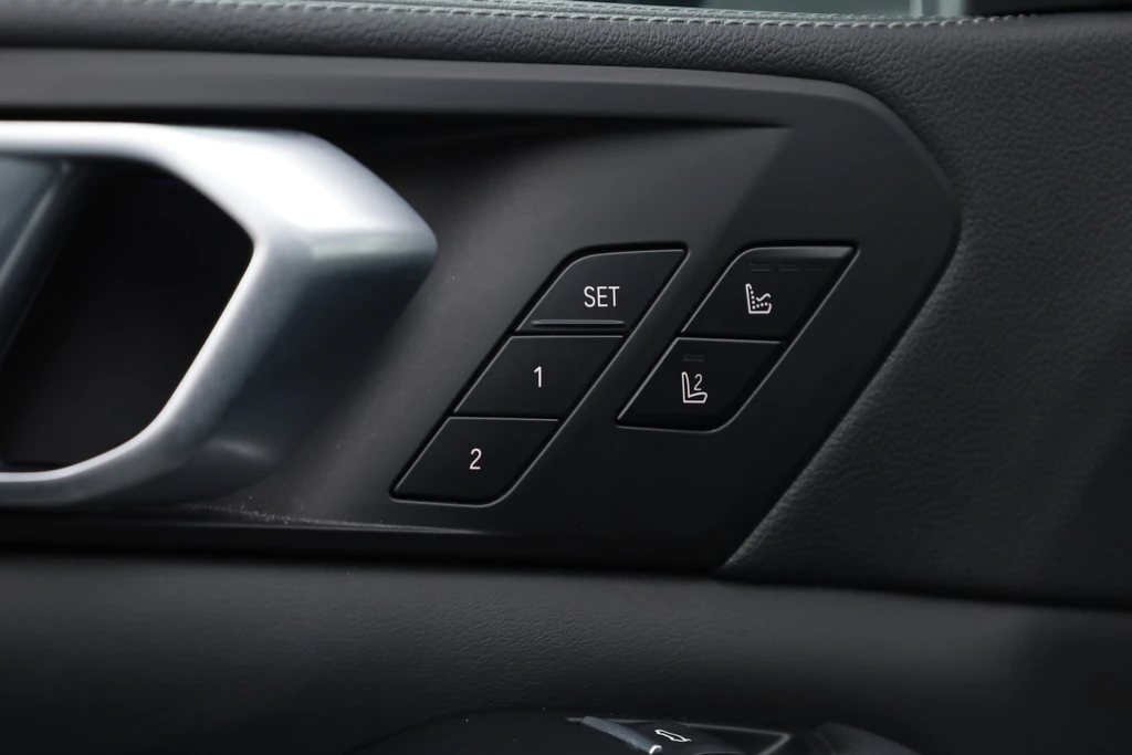 BMW X5 – foto 15