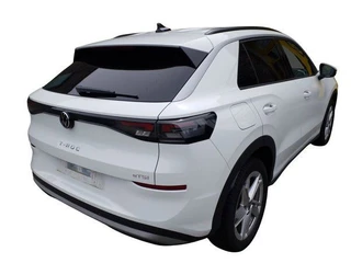 Volkswagen T-Roc – thumbnail 2
