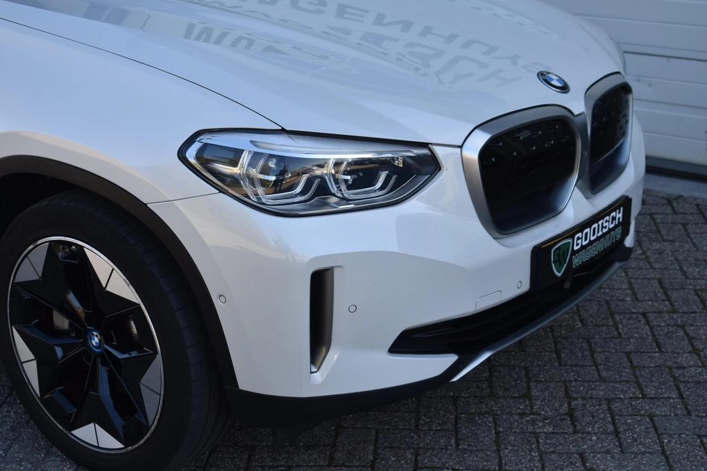 BMW iX3 – foto 35