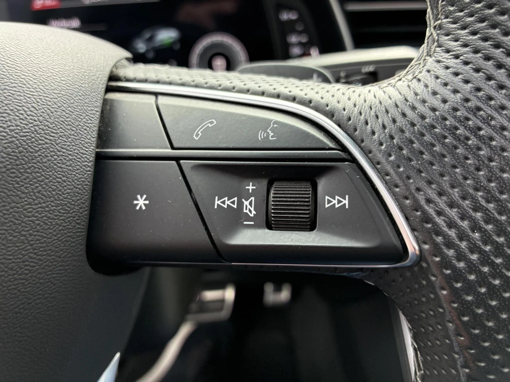 Audi Q8 – foto 40