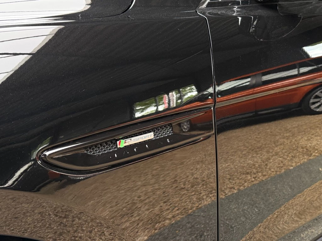 Jaguar F-PACE – foto 10