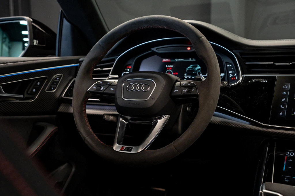 Audi RSQ8 – foto 28