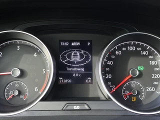 Volkswagen Golf – thumbnail 30