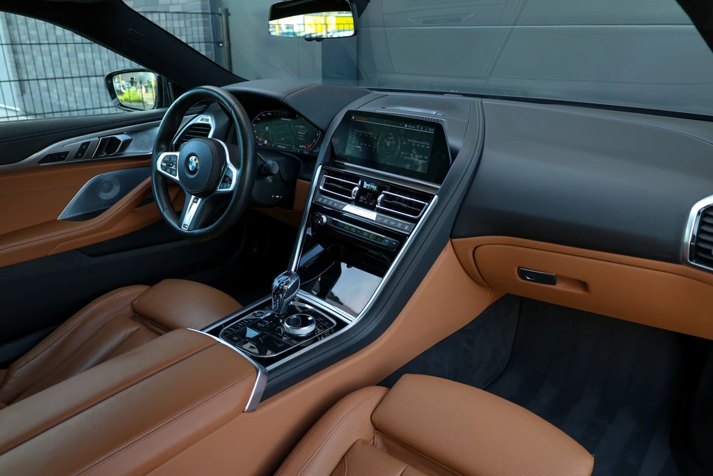 BMW 8 Serie – foto 26