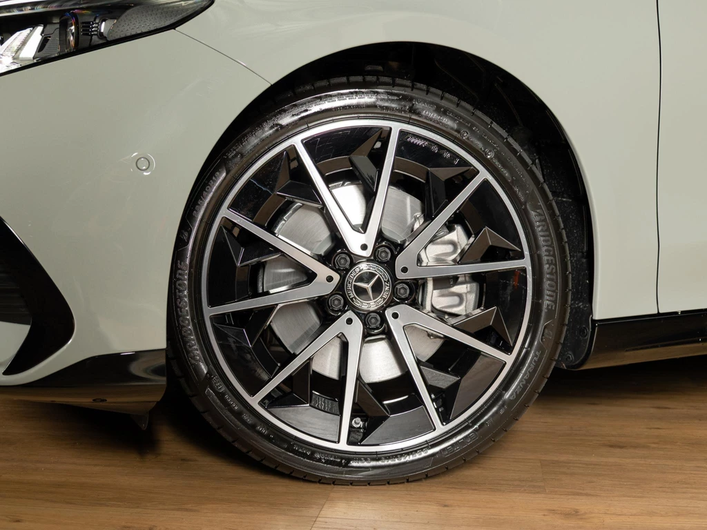 Mercedes-Benz CLA – foto 6
