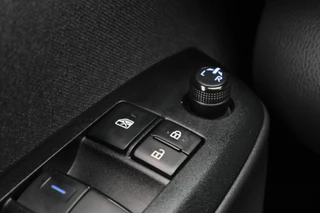 Toyota Yaris – thumbnail 29
