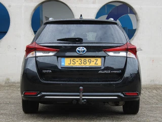 Toyota Auris – thumbnail 3