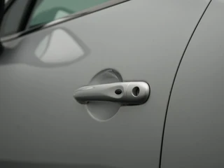 Renault Clio – thumbnail 18