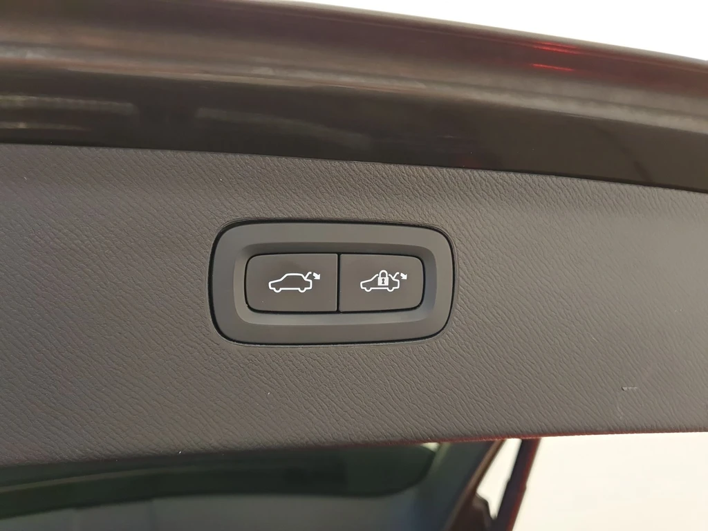 Volvo XC90 – foto 30