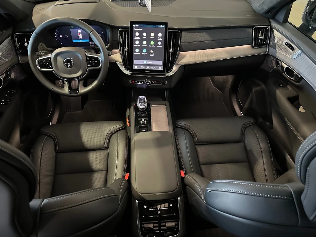 Volvo XC90 – foto 15