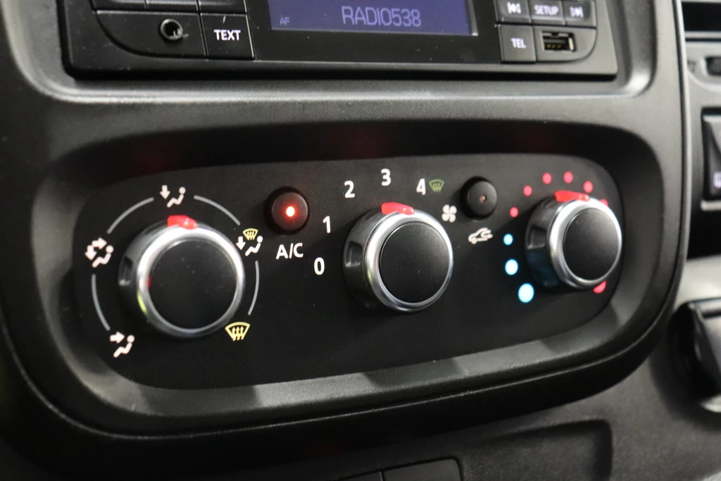 Renault Trafic – foto 12