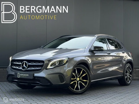Mercedes GLA-klasse 180 Urban|Night|19”|Camera|Trekh.|Cruise