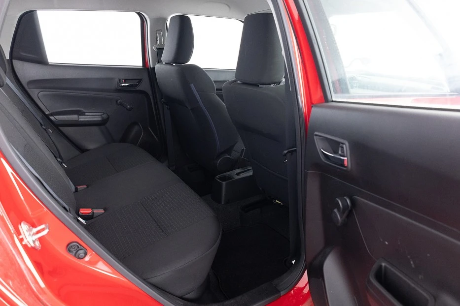 Suzuki Swift – foto 11