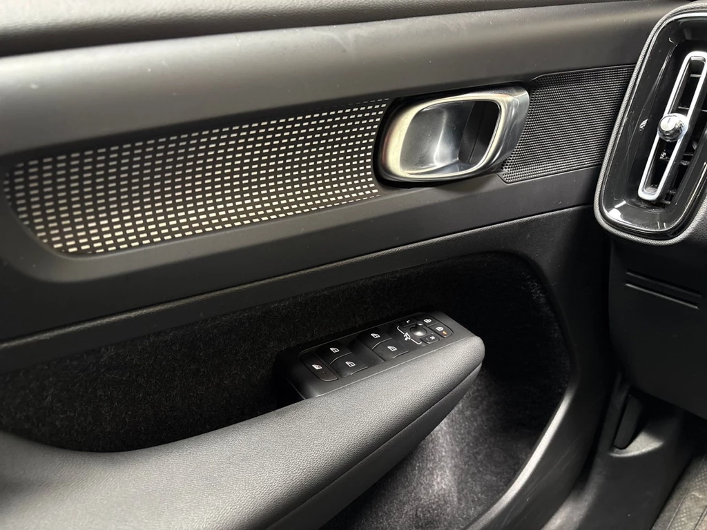 Volvo XC40 – foto 10