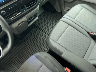 Ford Transit Custom – thumbnail 9
