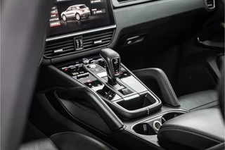 Porsche Cayenne – thumbnail 21