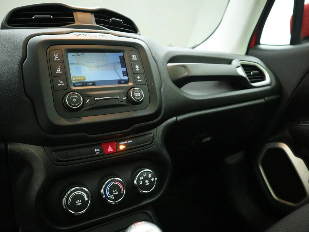 Jeep Renegade – foto 10