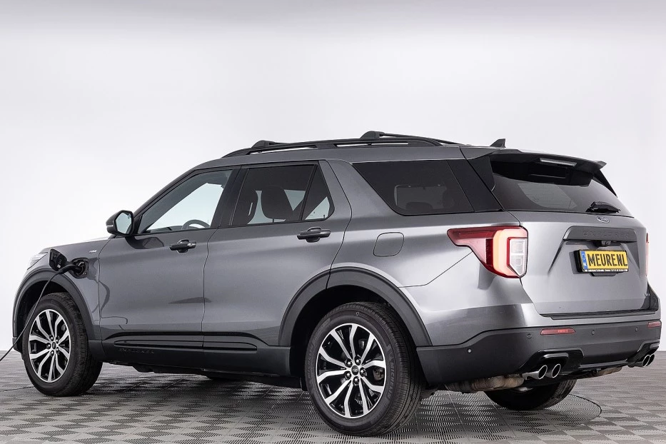 Ford Explorer – foto 3