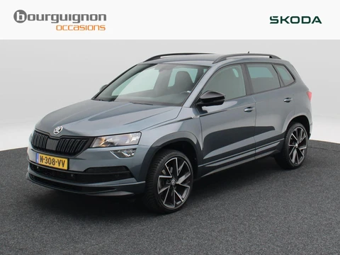 Skoda Karoq 1.5 TSi 150 Pk ACT Sportline Business | Stoel/Stuur Verwarming | Climatronic | Trekhaak | Navigatie | CarPlay | 19 Inch | 52.748 Km !!