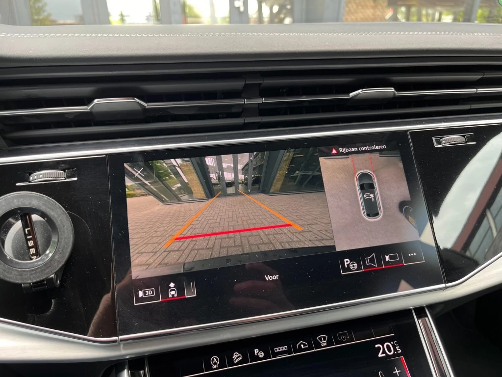 Audi SQ8 – foto 17