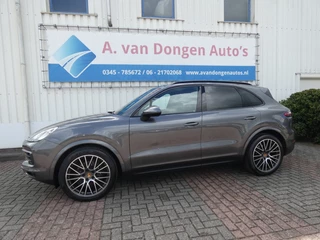 Porsche Cayenne – thumbnail 2