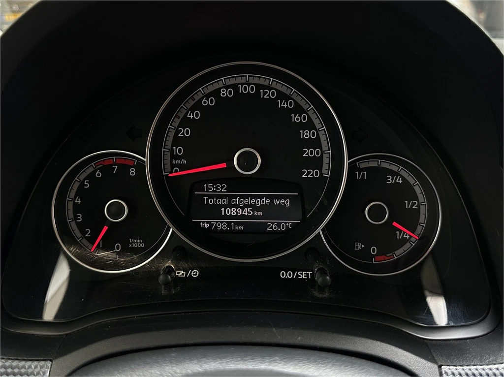 Volkswagen up! – foto 8