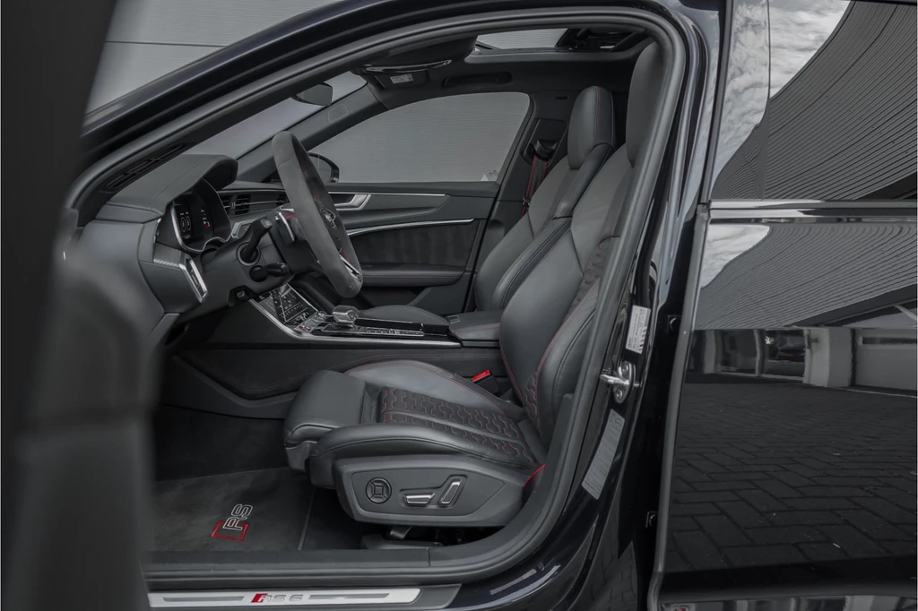 Audi RS6 – foto 12