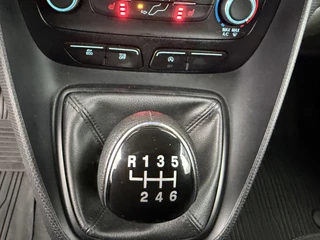 Ford Transit Connect – thumbnail 35