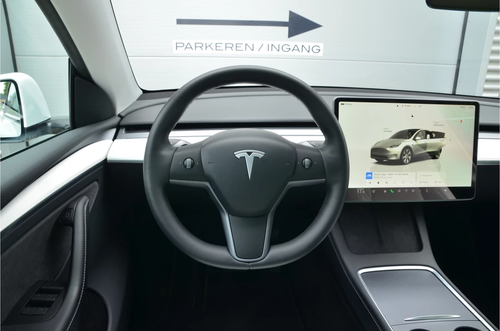 Tesla Model Y – foto 14