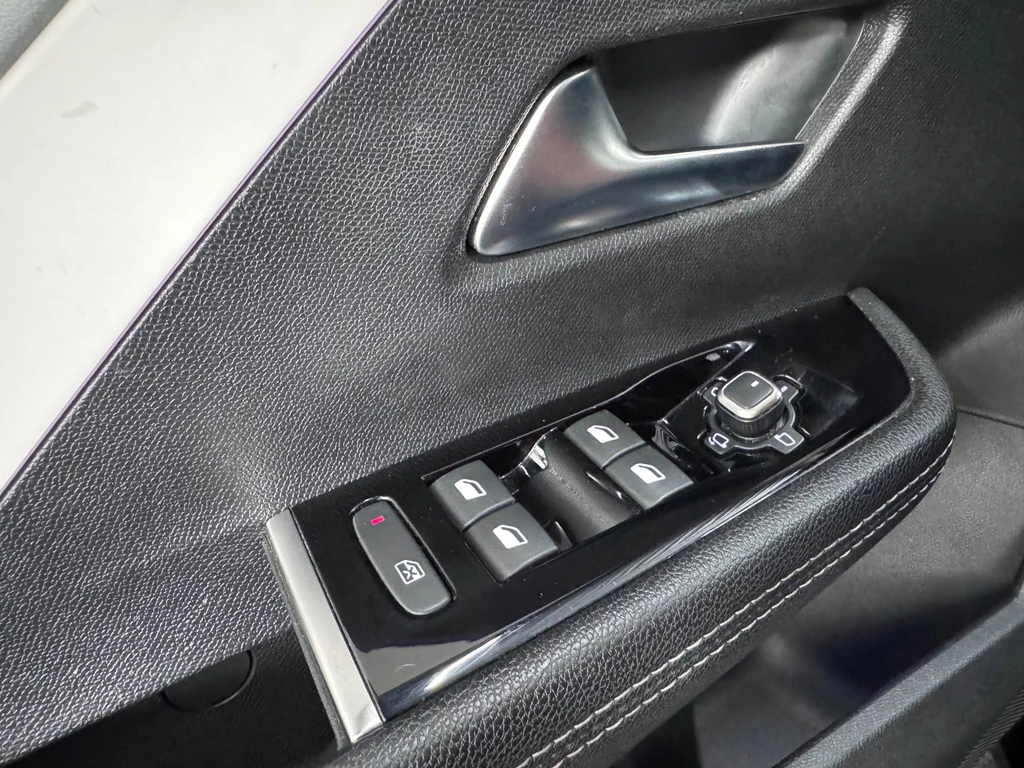 Opel Astra – foto 28
